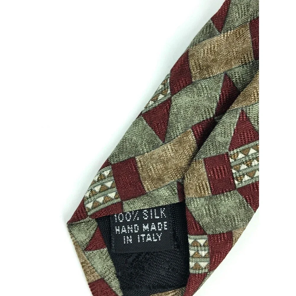 GUESS Men's Tie 100% Silk Handmade In Italy Multi-Color Geometric Necktie 57